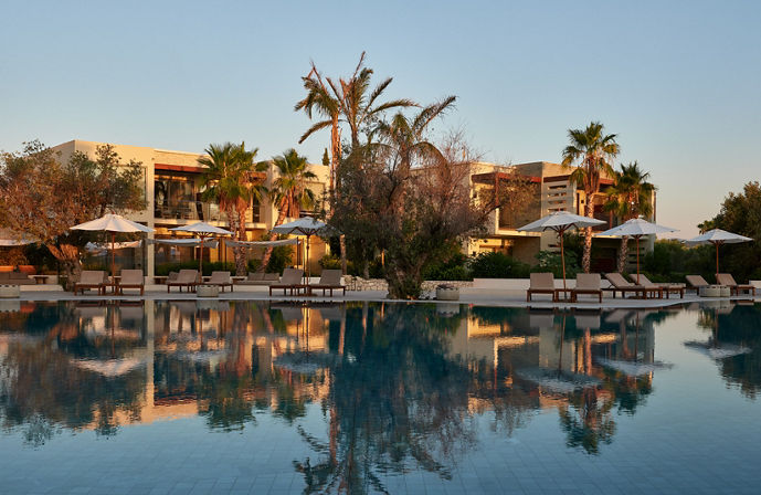 //www.jet2holidays.com/-/media/custom overview images/rho/sentido port royal/rho_81311_sentido_port_royal_villas_and_spa_0924_30_custom-overview--689-x-448.jpeg